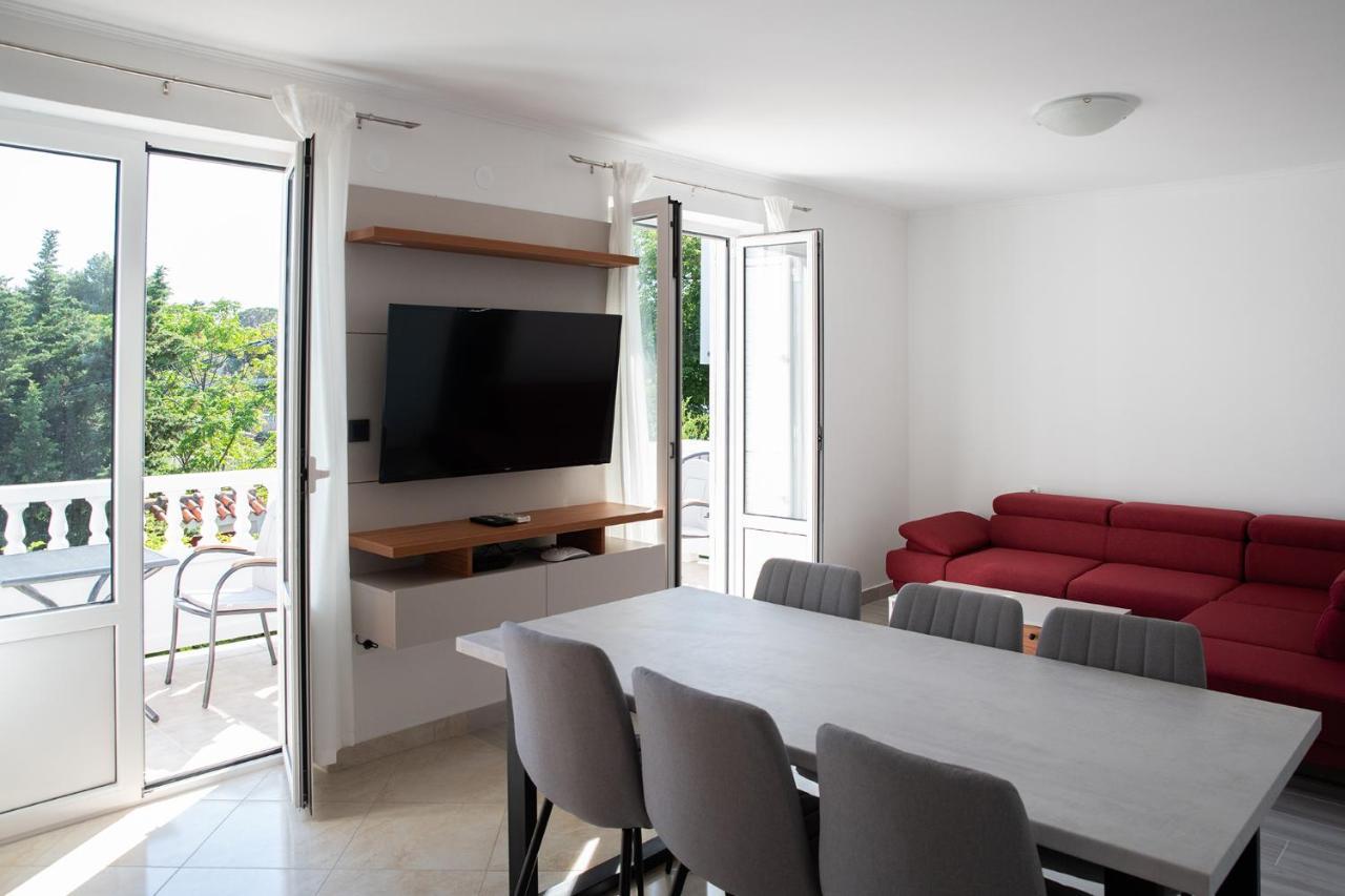 Apartmani Vrtodusic Banjol Exteriér fotografie