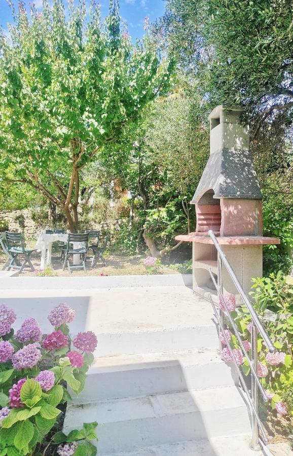 Apartmani Vrtodusic Banjol Exteriér fotografie