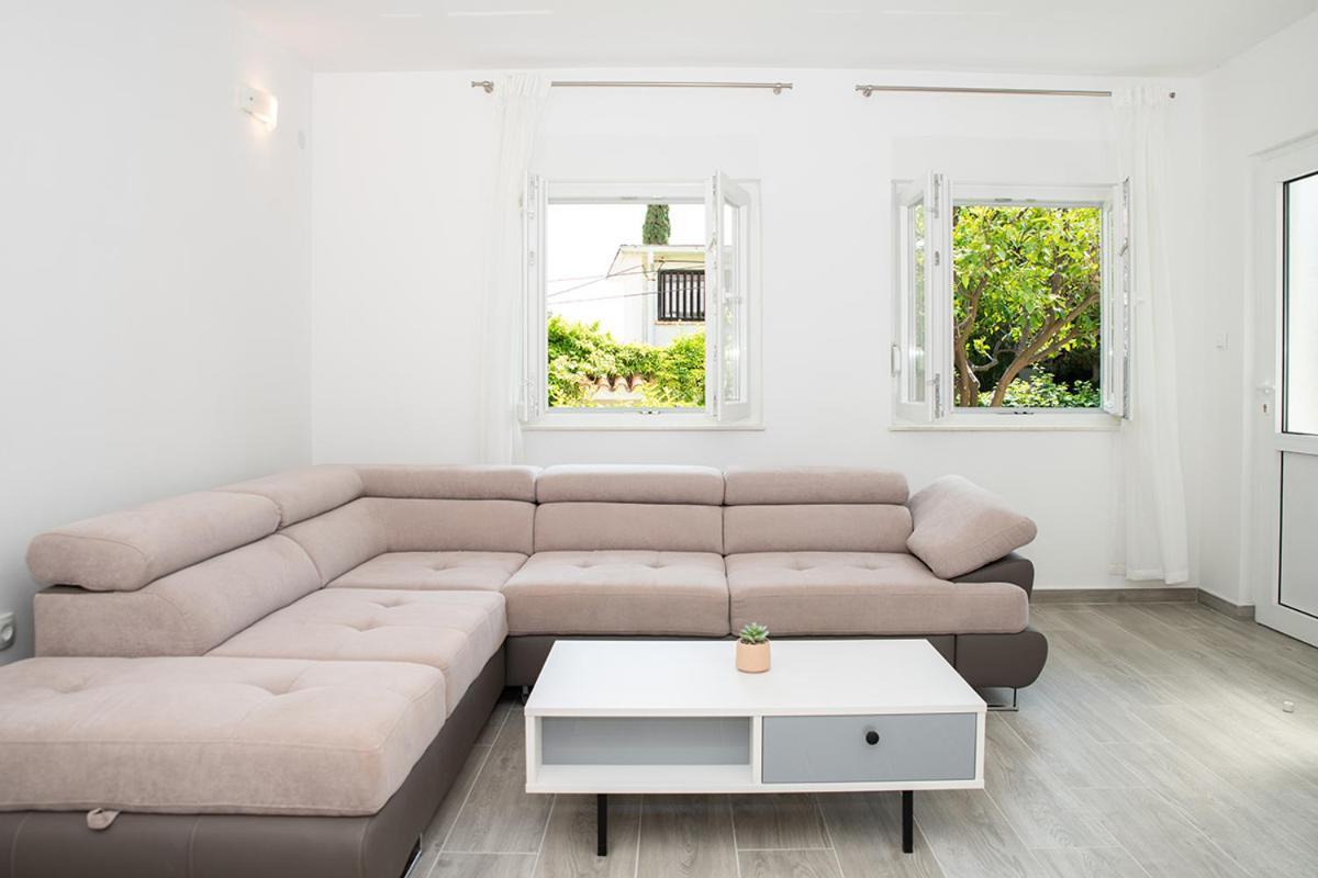 Apartmani Vrtodusic Banjol Exteriér fotografie